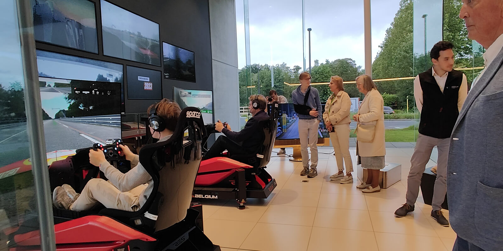 Expérience Unique au Showroom Ferrari Monza à Gent lors des 24 Heures du Mans